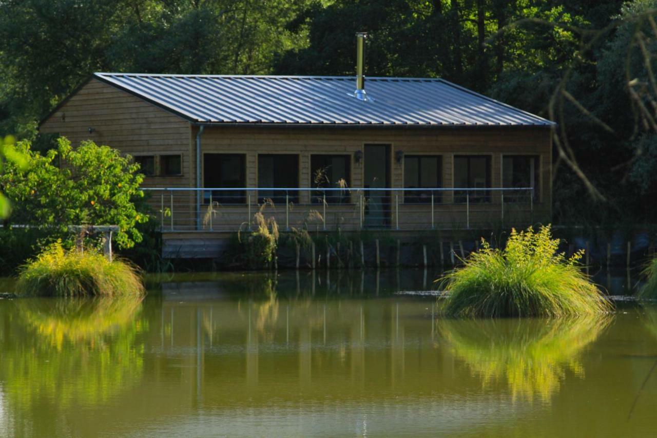 La Cabane Du Pont Du Douet Mazières-de-Touraine 외부 사진